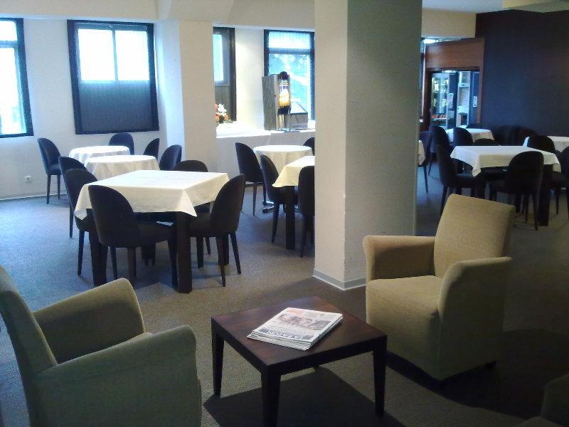 Hotel Universal Santiago de Compostela Restaurant bilde